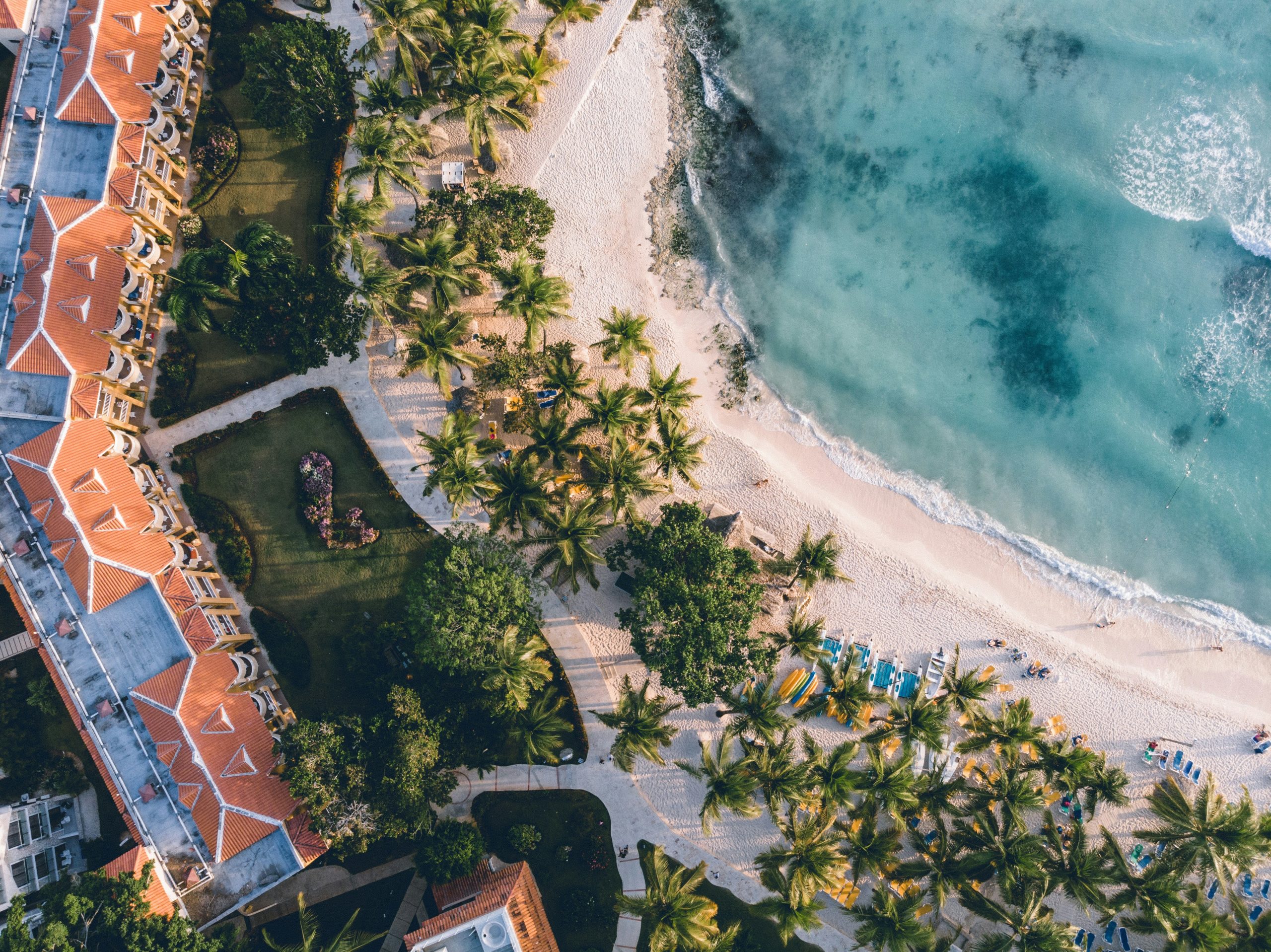 Imagen del artículo: Cuando el turismo crece, la inversión se consolida: por qué Punta Cana atrae capital internacional