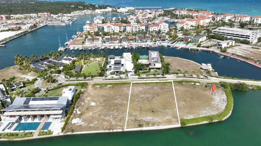 Fotografía 1 · Solar en Venta - Marina Cap Cana - República Dominicana