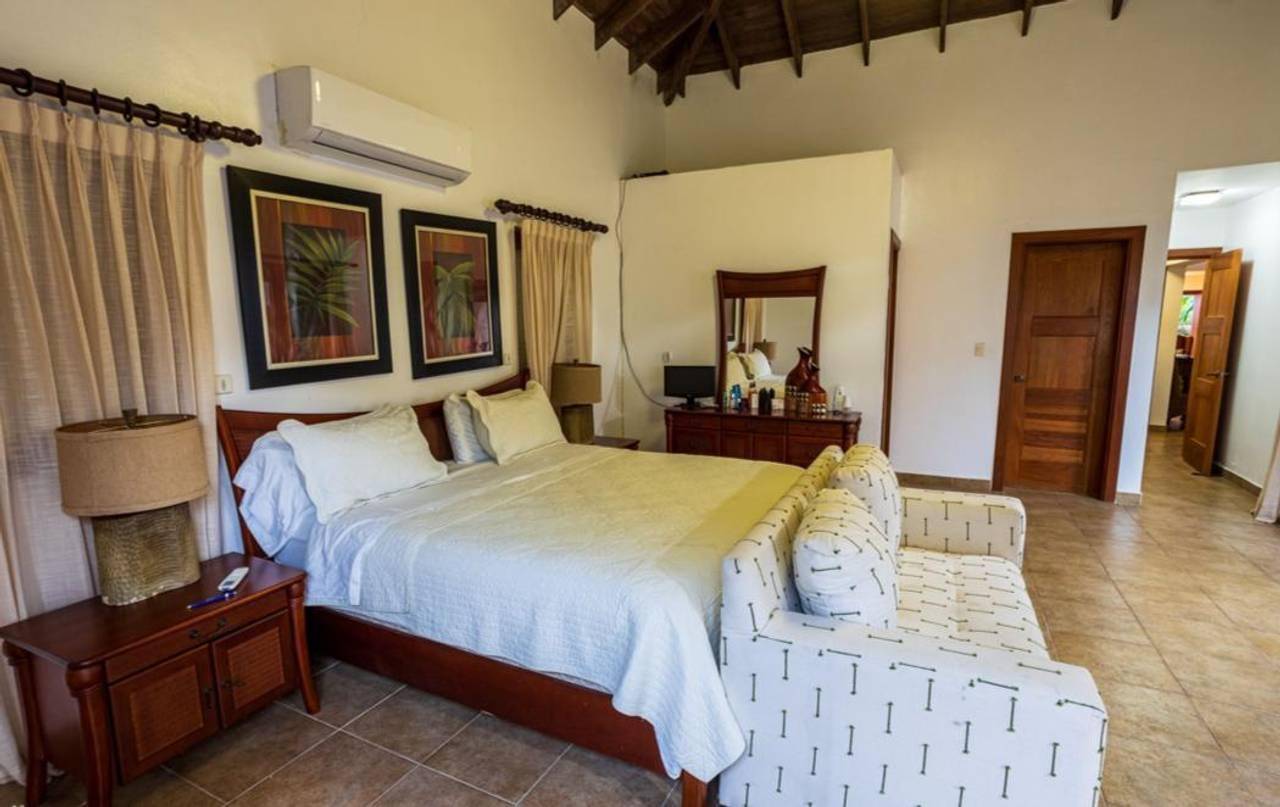 Fotografía 2 · Villa con vista al campo de golf y a solo 8 minutos de la playa del complejo