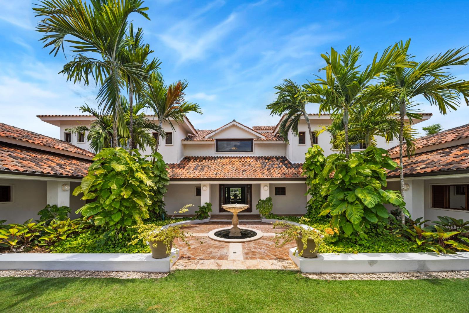 Fotografía 1 · Villa de lujo en venta de 6 habitaciones en Punta Águila