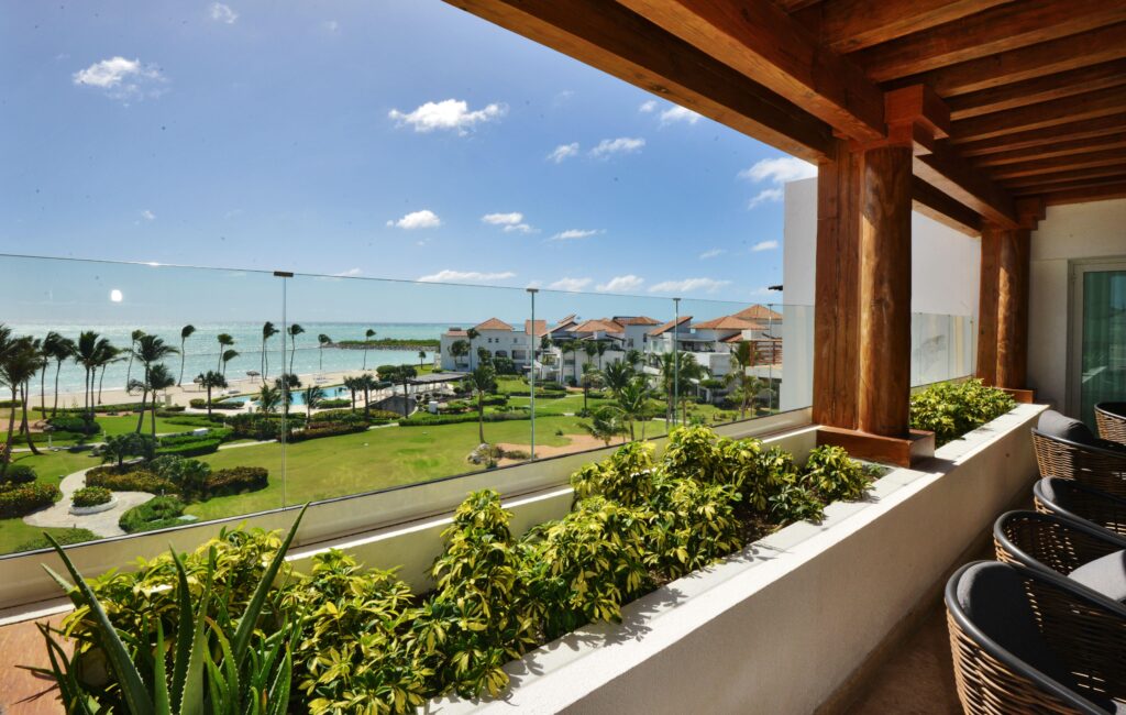 Punta Palmera – Exclusivo Penthouse con Rooftop y Vista al Mar en Cap Cana