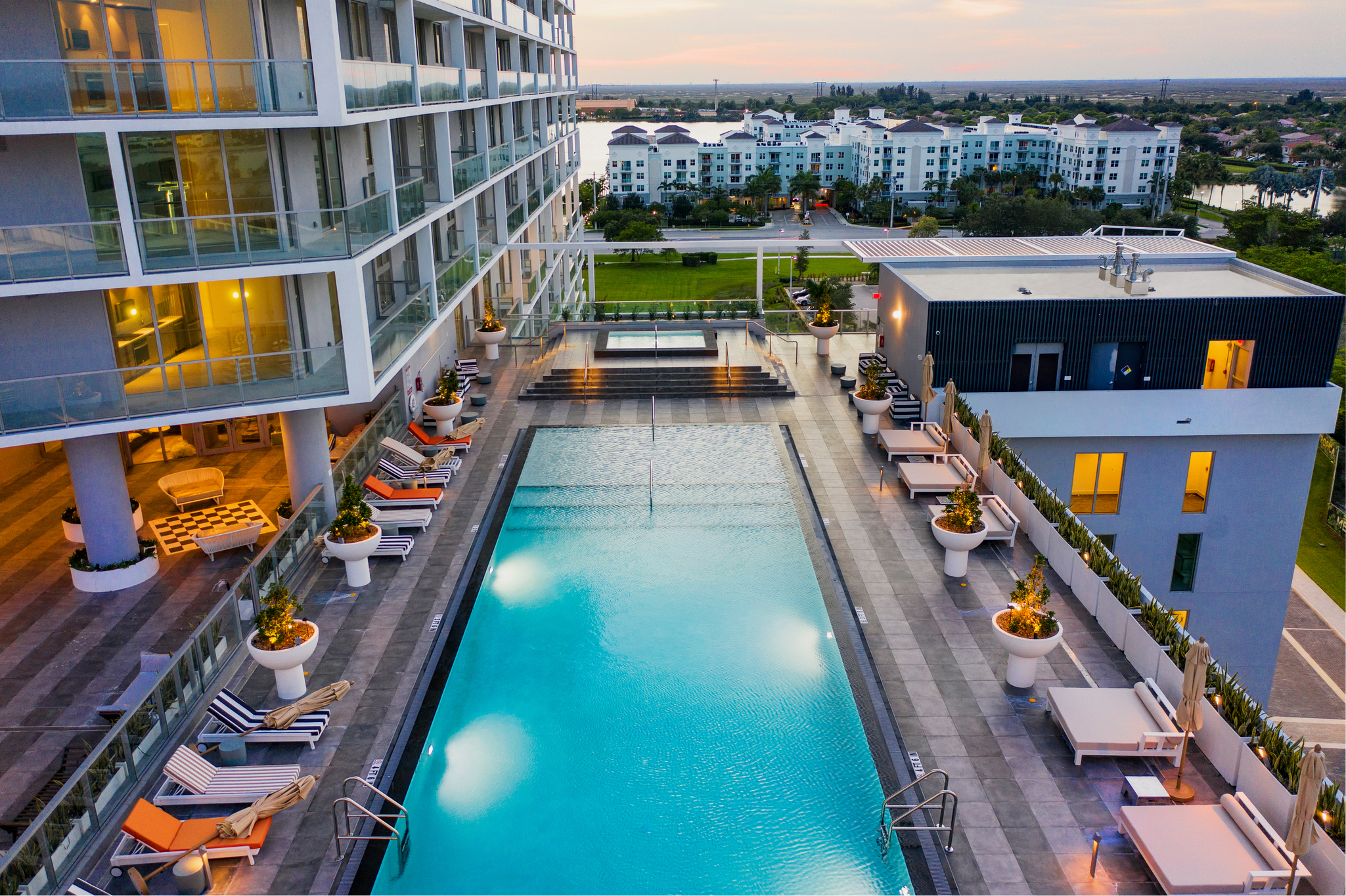 Fotografía 1 · Modernos Apartamentos, One Metropica